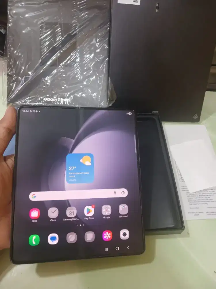 Samsung Z-fold 5 256GB