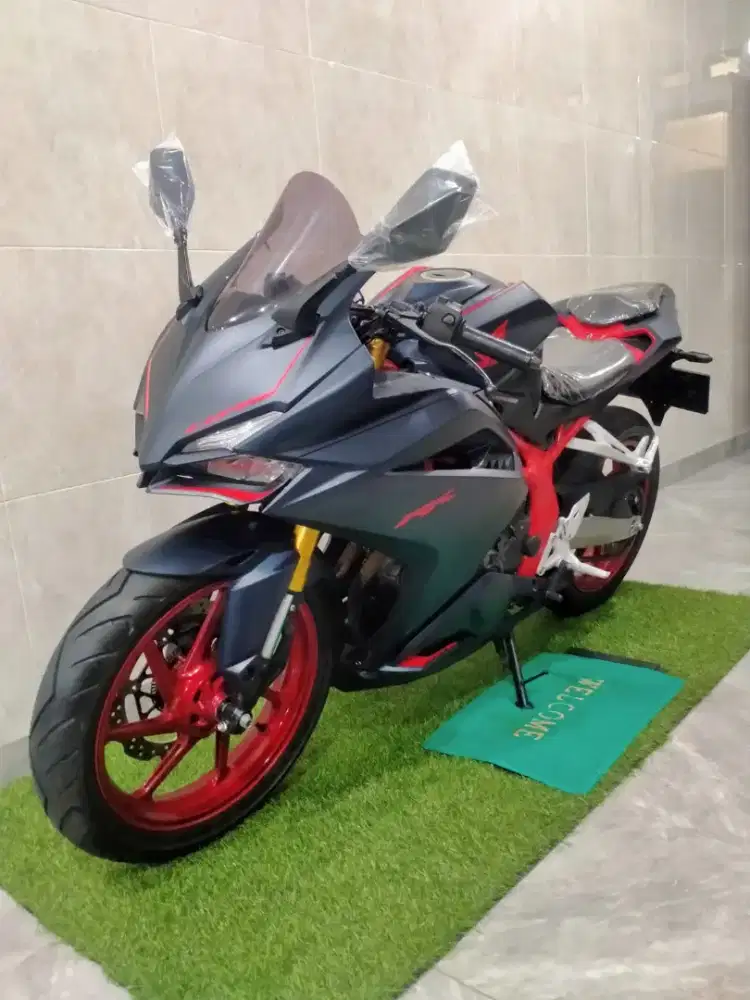 Honda New CBR 250 cc Tahun 2022 Full Original Istimewa ( Cash )