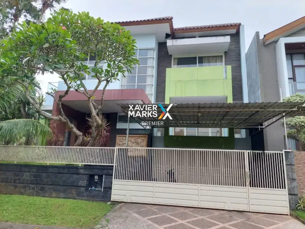 Rumah Hook Luxury Bebas Banjir di Nieuw Indi Araya Malang