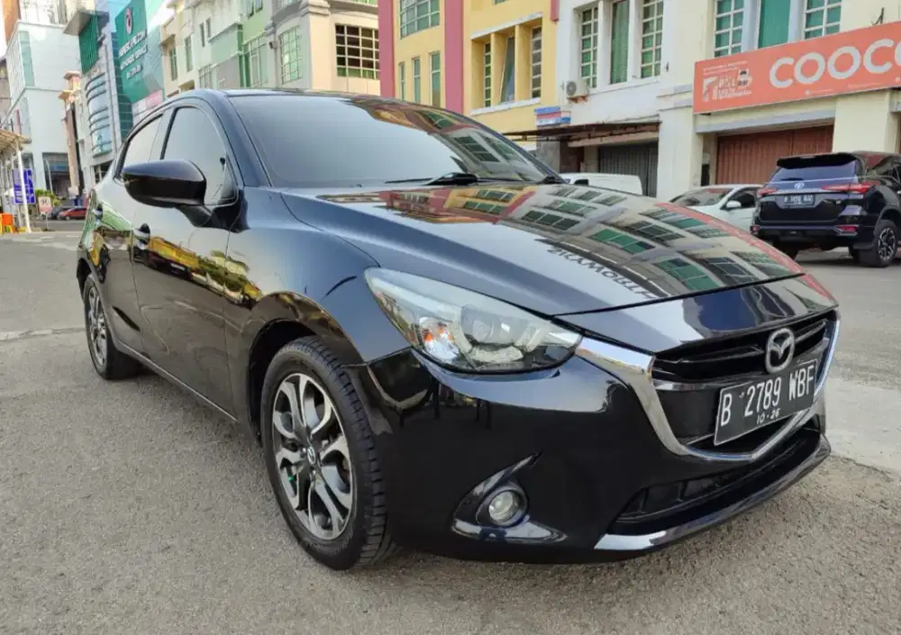 Mazda 2 R AT 2016 TDP25jt Mazda 2 R Matic 2016