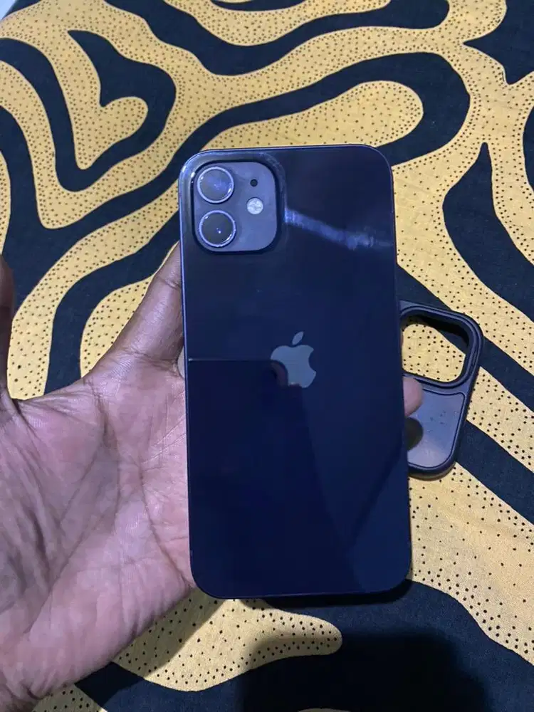 iphone 12 64GB   inter