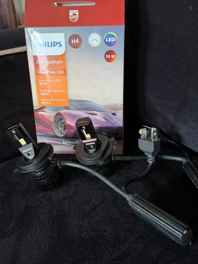 Bohlam lampu Philips Led Ultinon Rally 3550