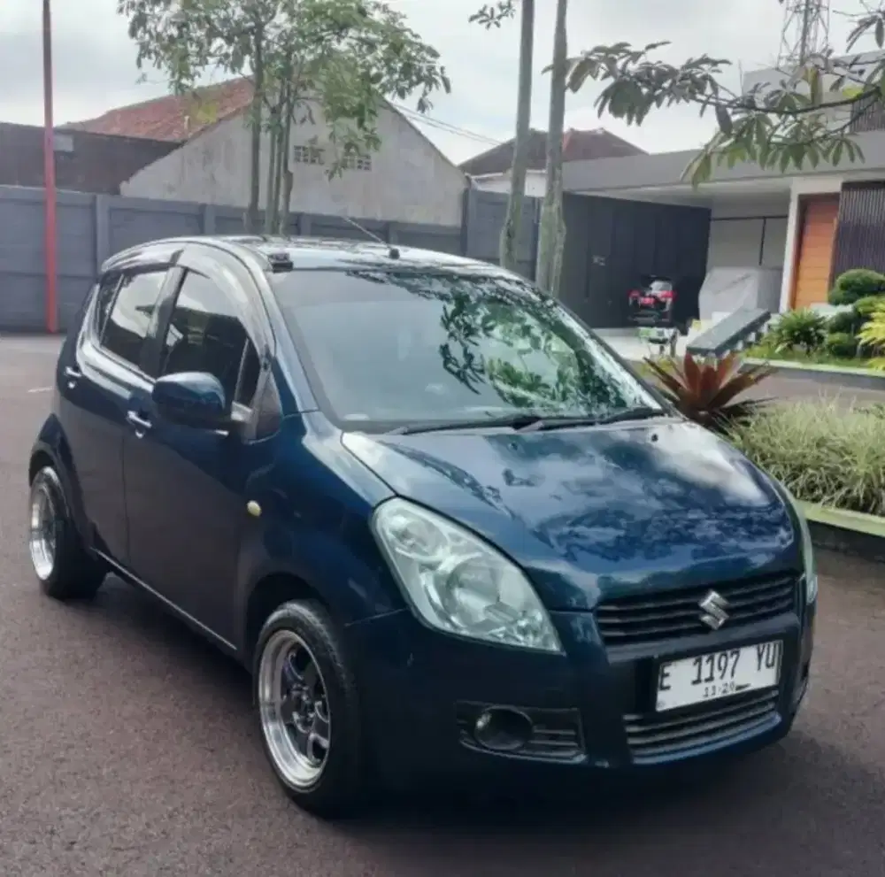 Spalsh 2010 Biru metalik, plat E, tangan pertama SS lengkap