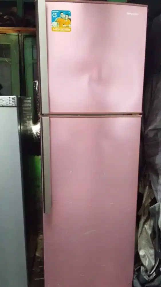 Kulkas 2 pintu Sharp JUMBO GRATIS ANTAR