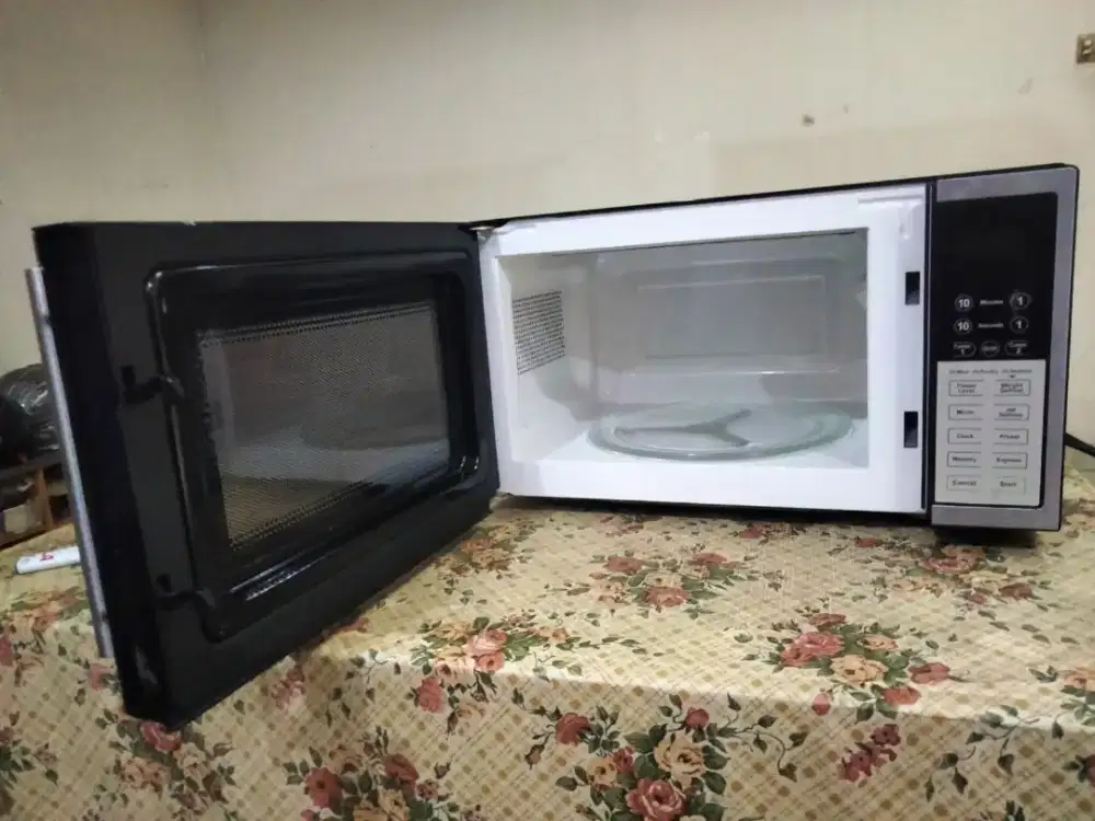 Jual cpt aja microwave oven verona, komplit dus nota