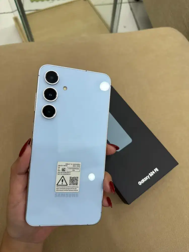 Samsung s24 FE 8/128