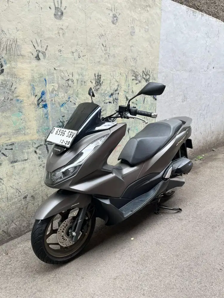 Honda PCX 160 ABS 2023 mulus cash & kredit