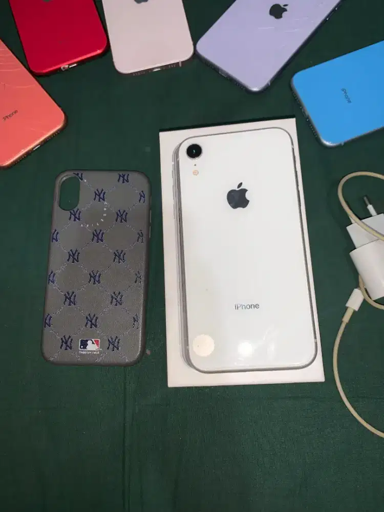 IPHONE XR 64GB WHITE