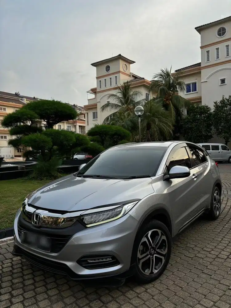 Jual murah Hrv 2019 special edition , kondisi terawat