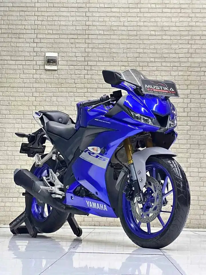 Yamaha R15 V3 2021 Blue Favorit