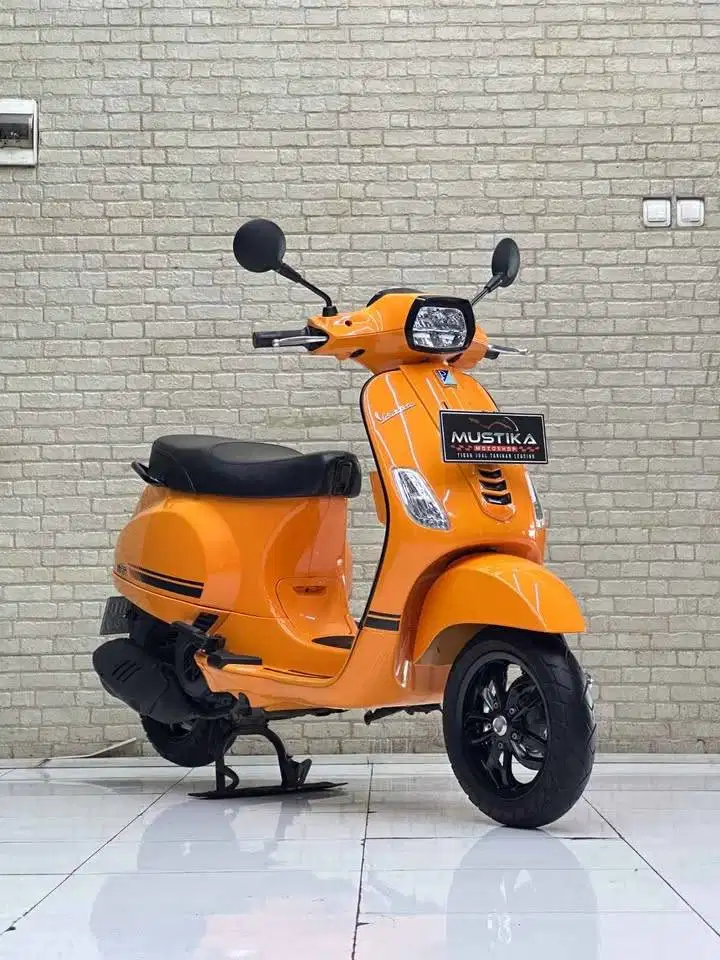 Vespa S125 2022 Facelift Orange Favorite