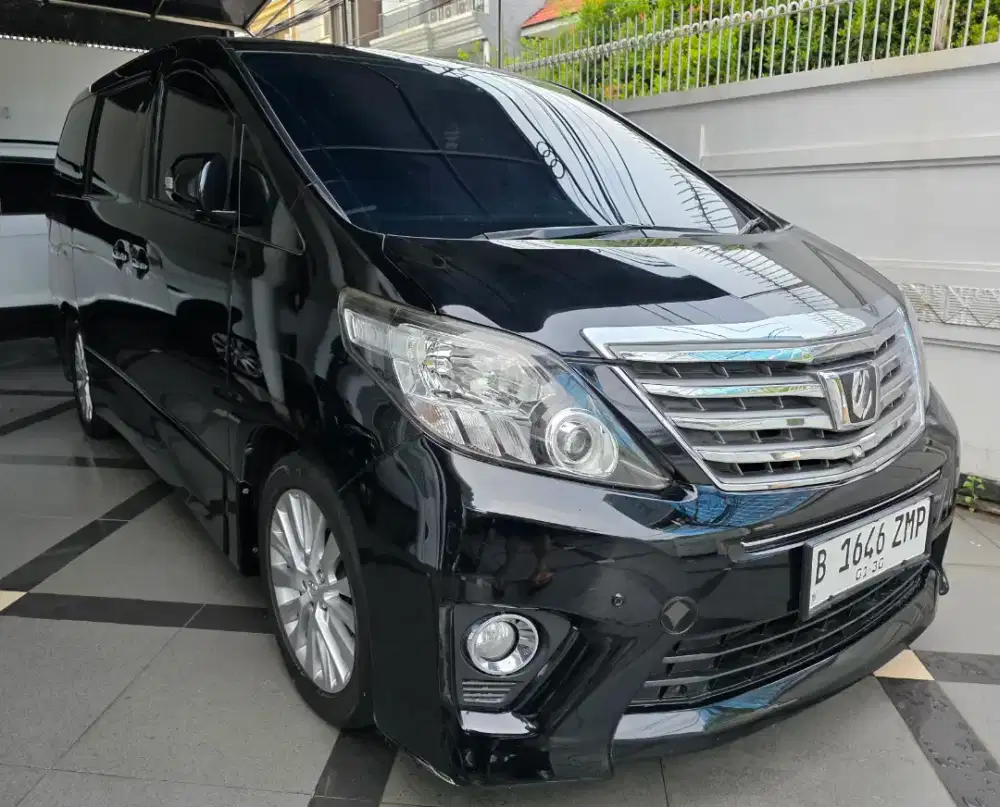 Alphard SC Premium Sound 2014