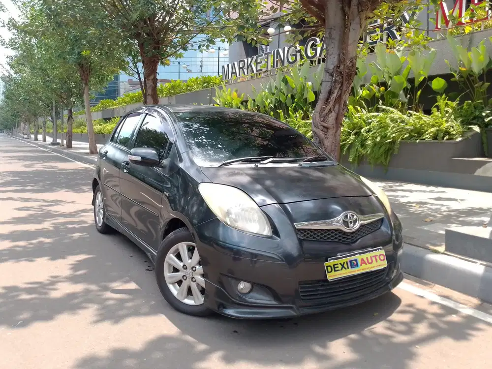 (KM90000)TOYOTA YARIS S AT LIMITED 2011 NIK 2010 ISTIMEWA KM RENDAH