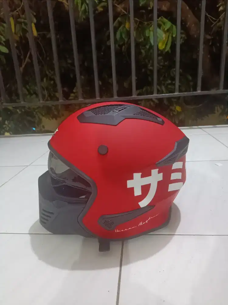 Helm motor JPX merah