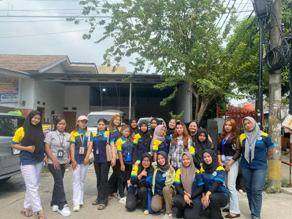 LOWONGAN KERJA KHUSUS WANITA