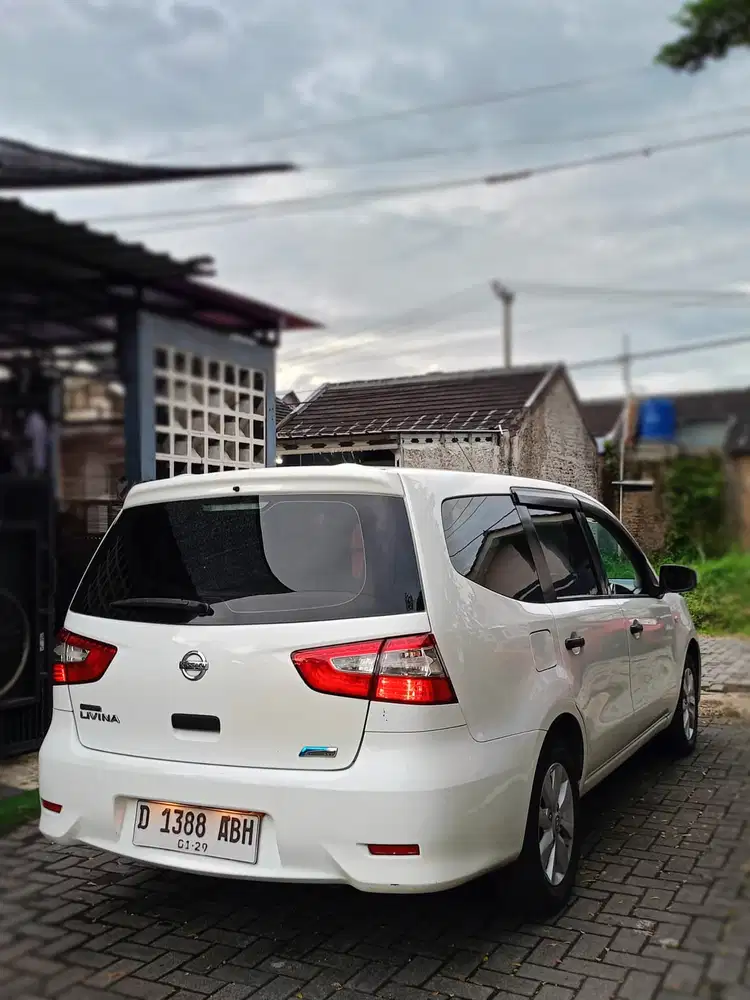 Nissan Grand livina 2013 Bensin