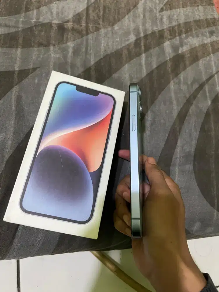 iPhone 14 plus inter