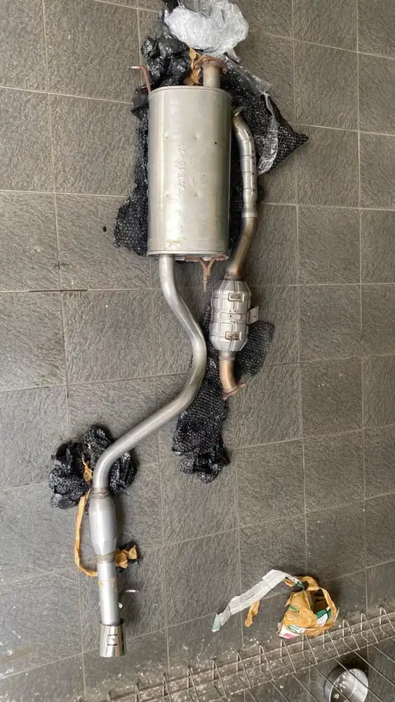 Knalpot Pajero sport 2019 original / knalpot ori pajero sport