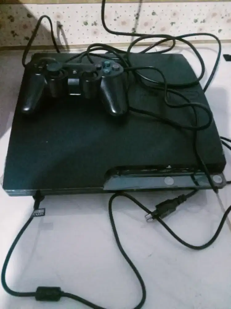 Ps3 Slim black.