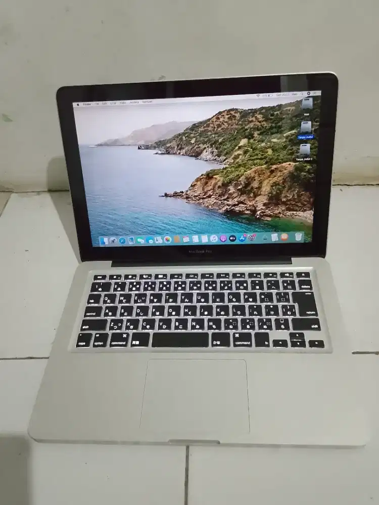 Macbook pro Core i7 Ram 8GB SSD 256GB kondisi normal
