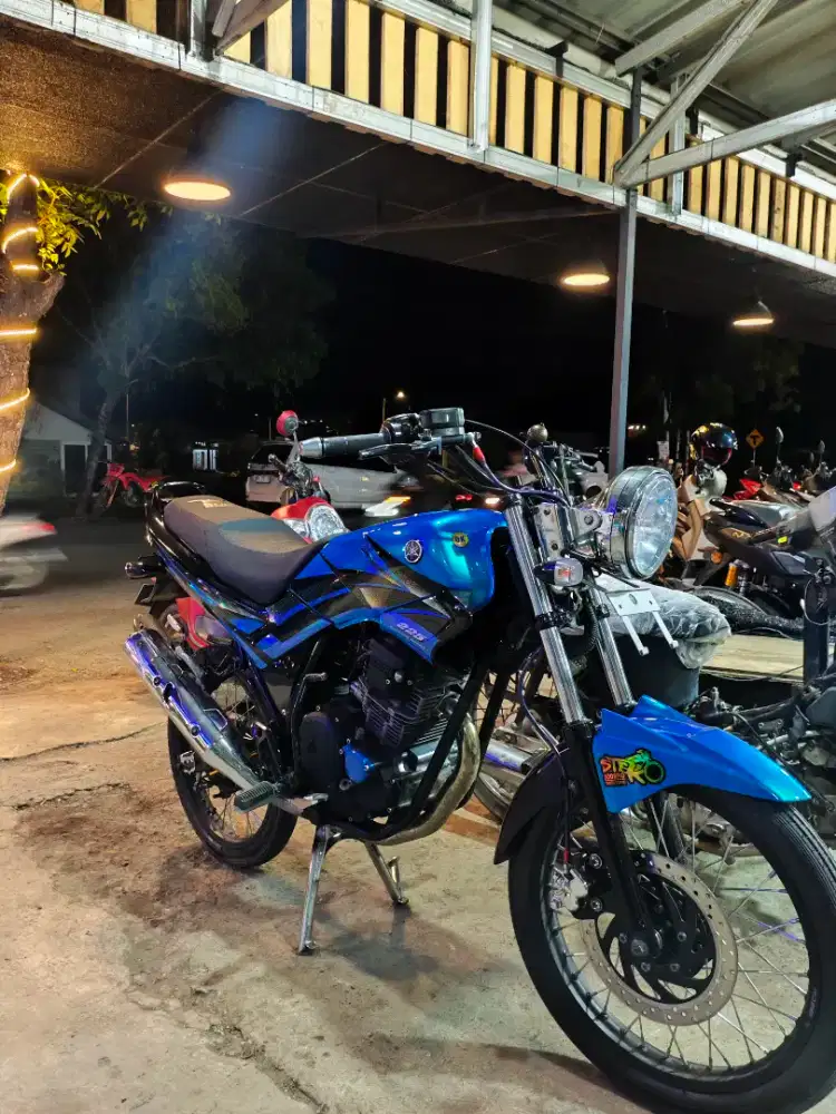 Yamaha Scorpio 225cc
