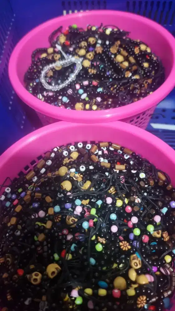 Gelang tangan pria & wanita