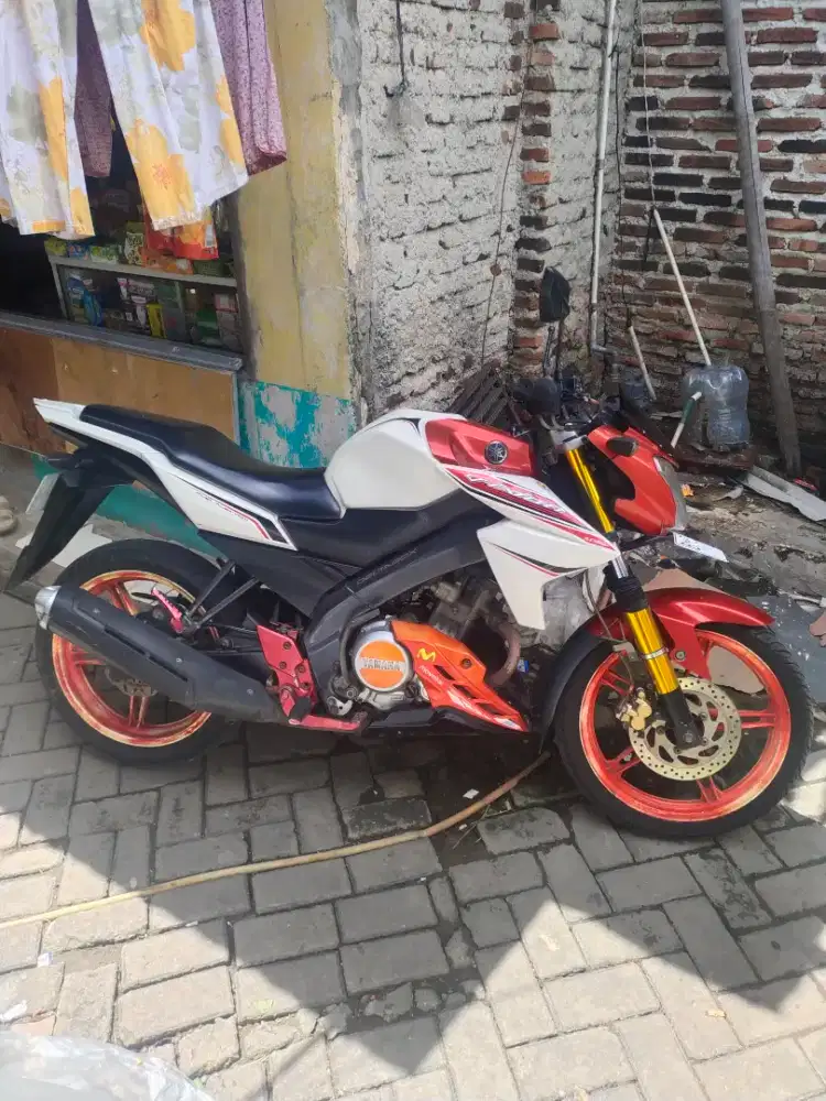 Di jual vixion 2013