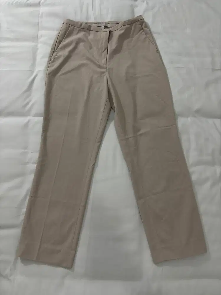 Preloved Celana Bahan H&M