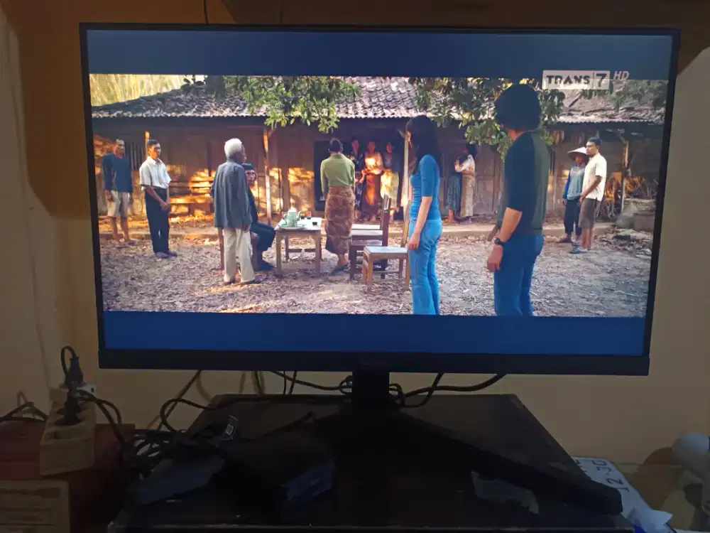 MONITOR LED SAMSUNG S3 22 Inch Like New