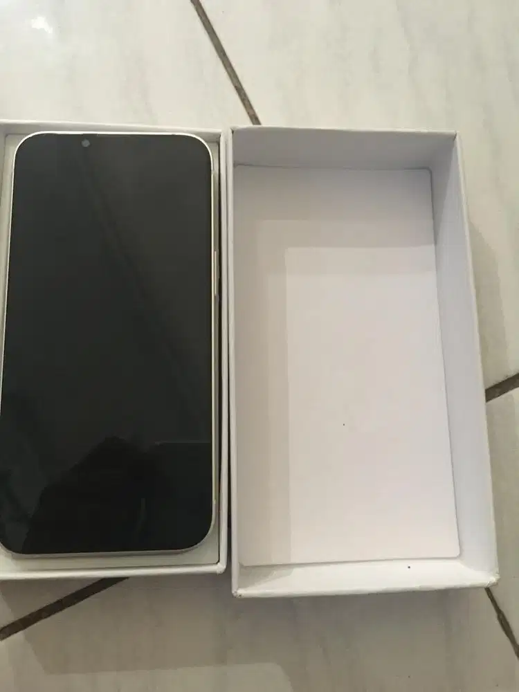 Iphone 13 128gb sangat mulus