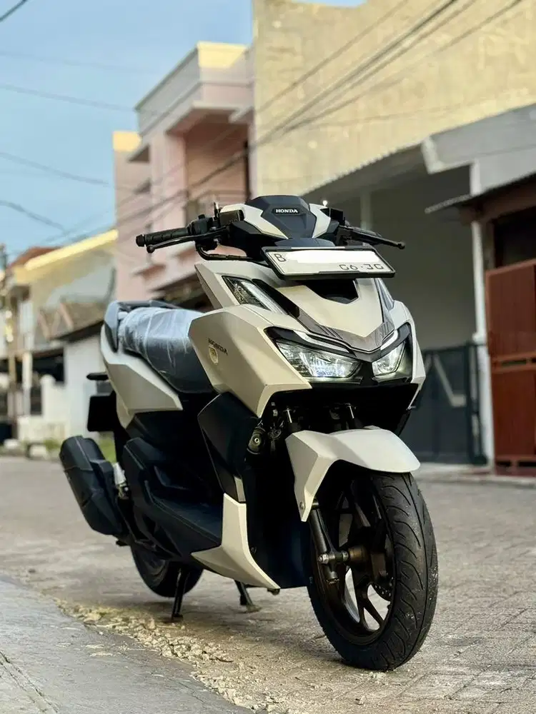 KM 137 PERAK ‼️VARIO 160 ABS 2025 BLN 6 LIKE NEW