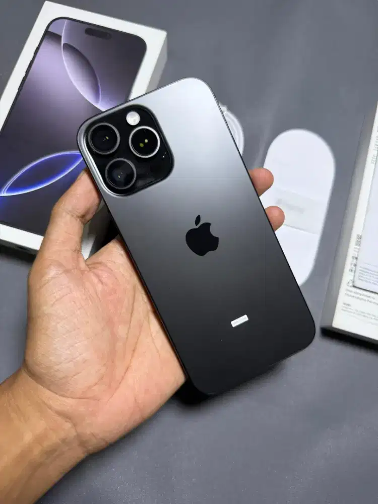 Iphone 16 Pro Max 256Gb iBox CC:1 garansi aktif april 2026