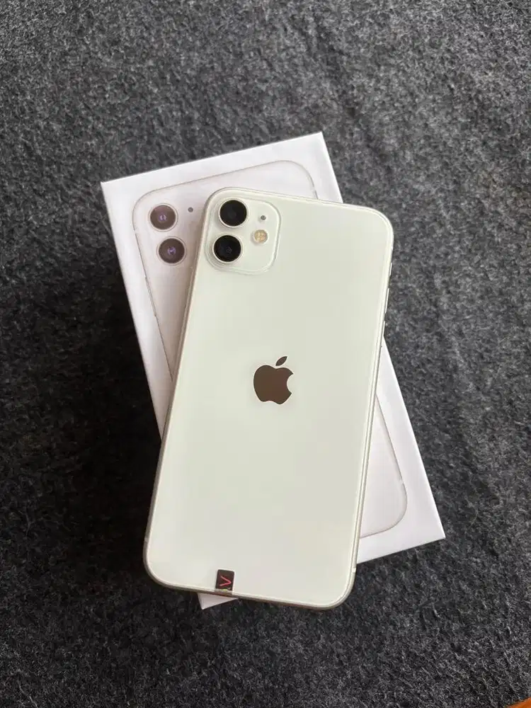 iPhone 11 128 GB White