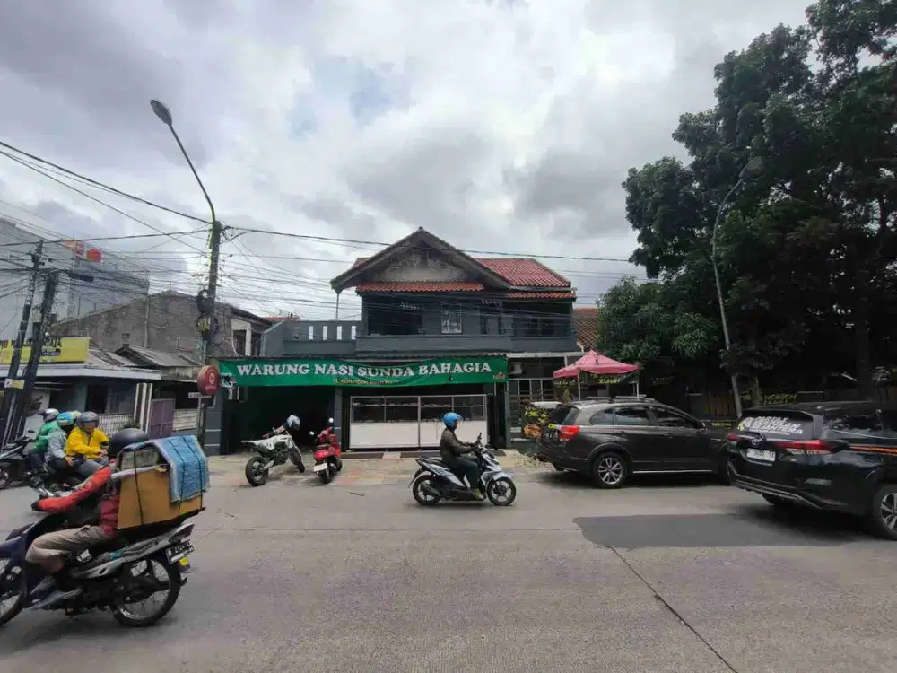 Dijual Cepat TERMURAH Rumah Hook Strategis Cocok Untuk Usaha Di Mainroad Antapani Bandung