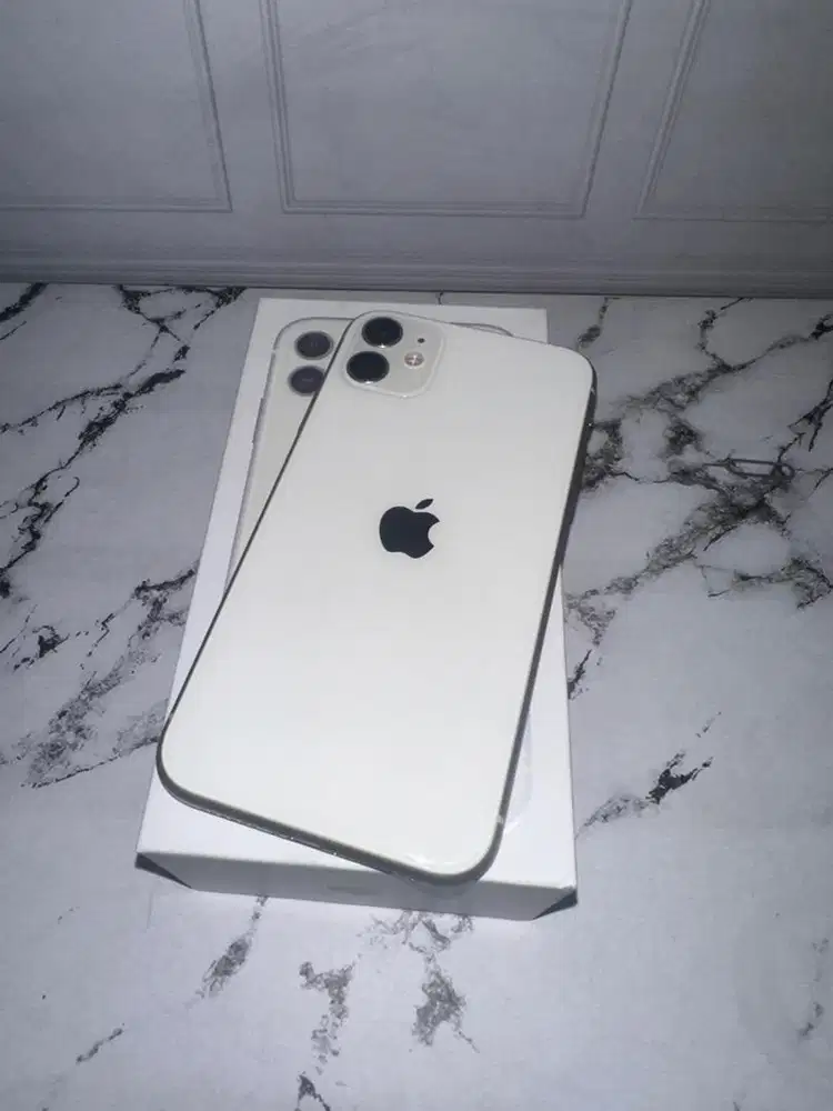 Iphone 11 128GB Fullset All Operator