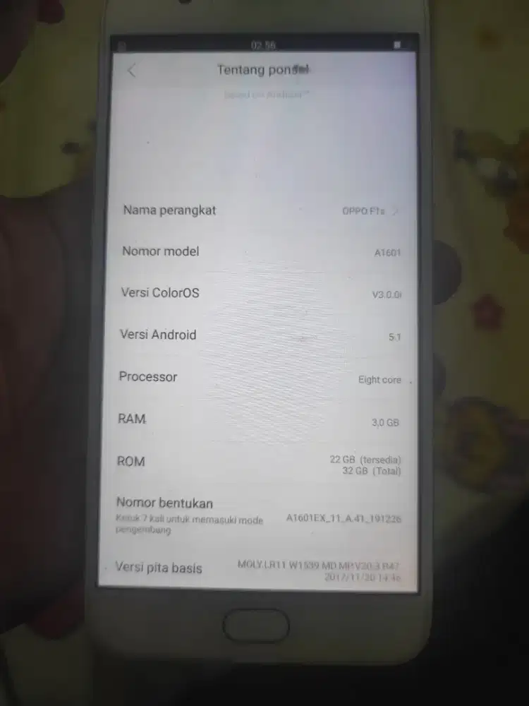 Oppo F1S. HP normal.