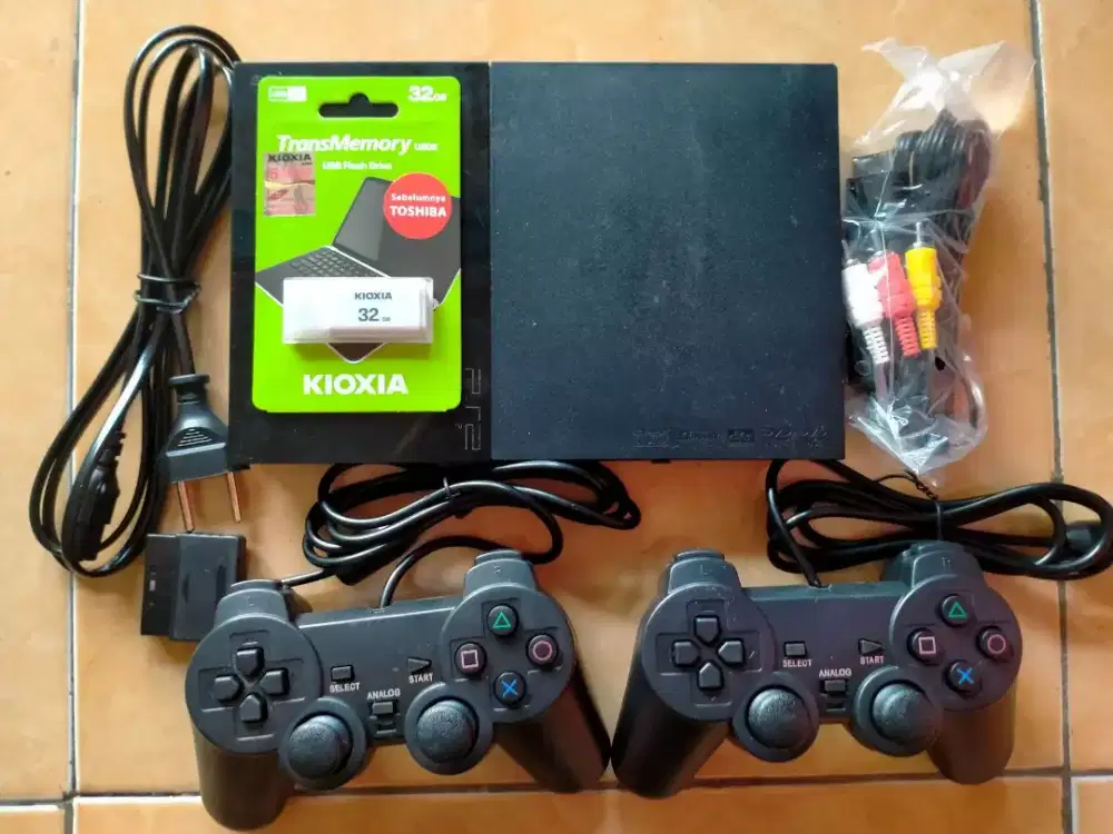 Gaduh PS2 slim mulus game banyak tinggal pakai