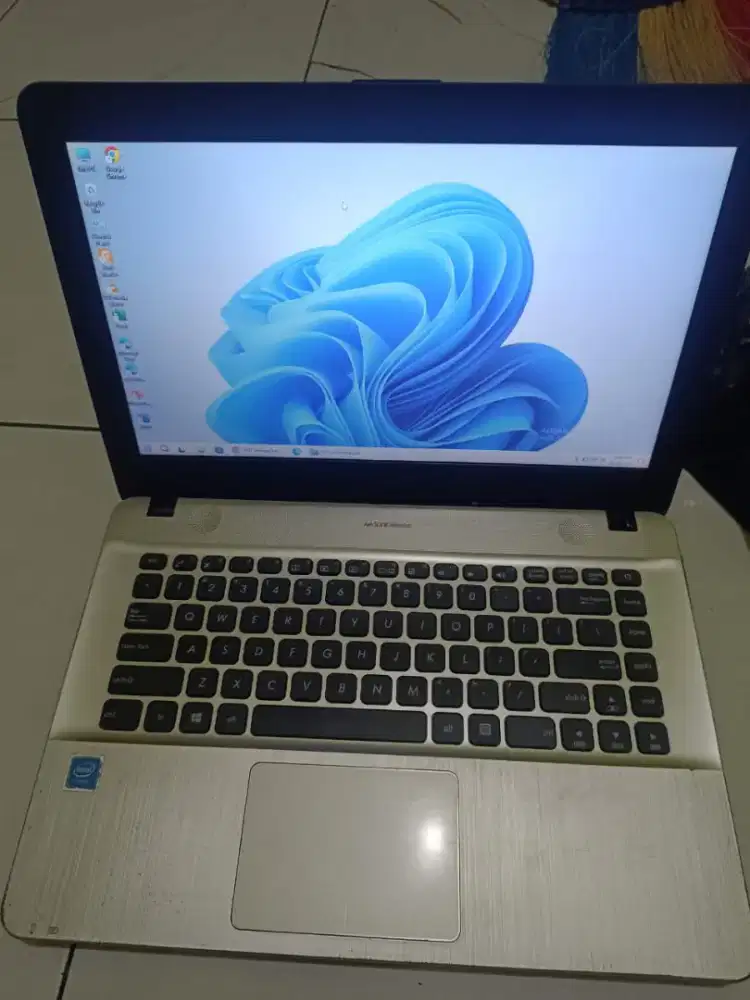 Laptop Asus X441MA nominus