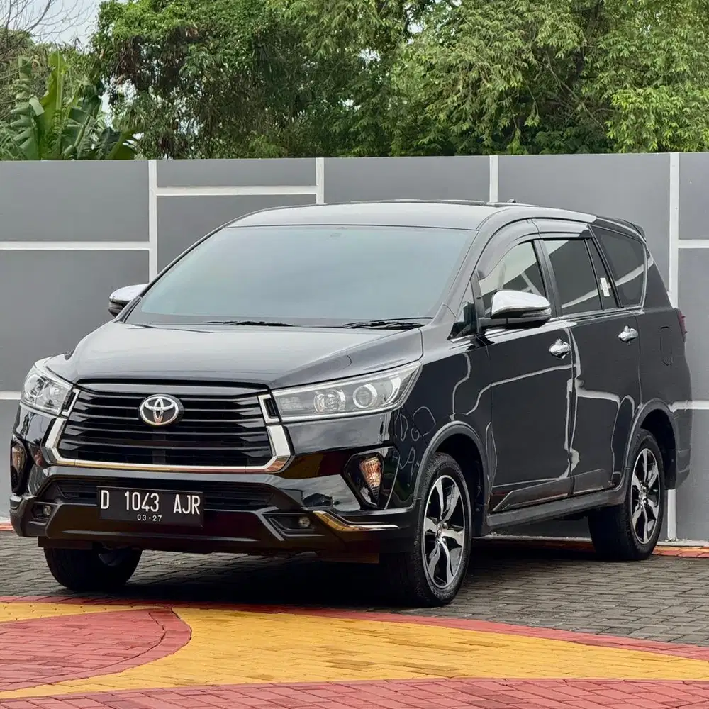 TOYOTA INNOVA VENTURER 2.4 DIESEL AT FACELIFT  2022