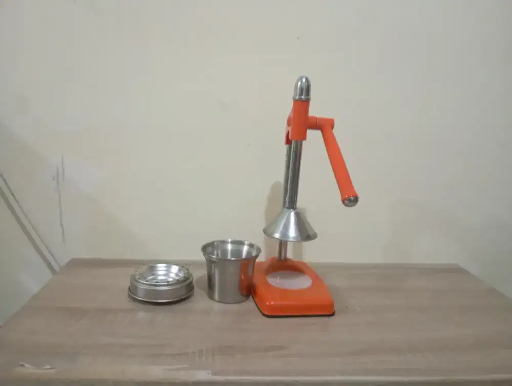 Pemeras Jeruk untuk usaha