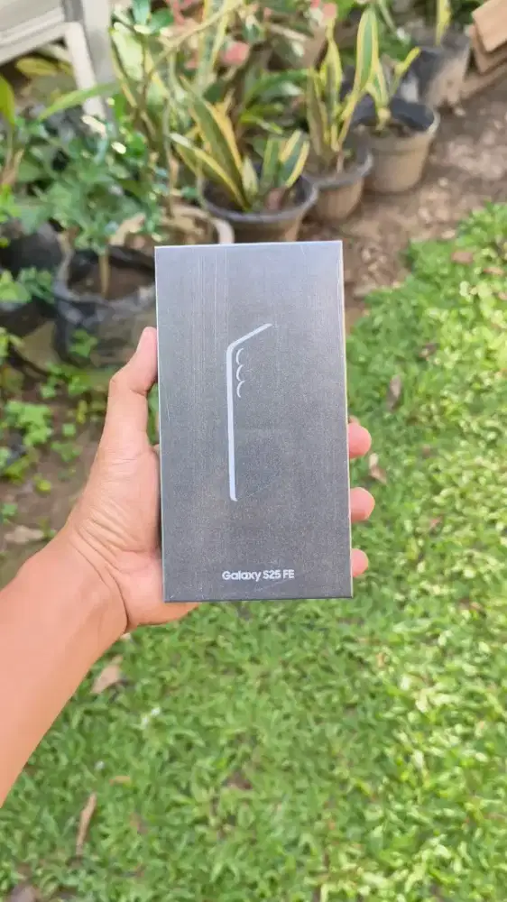 Baru Samsung S25 FE 8GB / 256GB