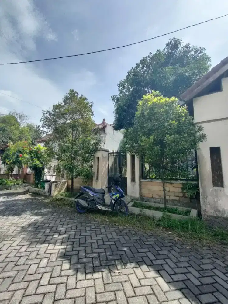 Langka Tanah Sigura Gura Padat Kost Tarif Dua Juta Per Bulan