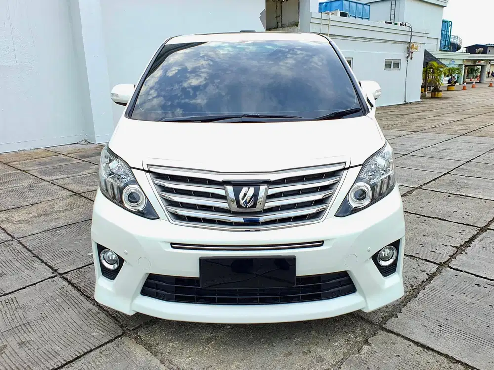 [KM 6.000]TOYOTA ALPHARD 2.4 SC PREMIUM SOUND AT PUTIH 2013 ANTIK