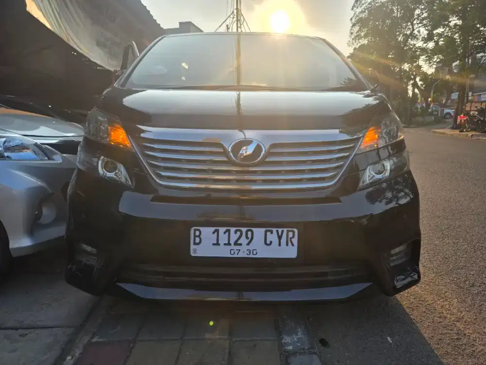 ALPHARD VELLFIRE G AT 2010