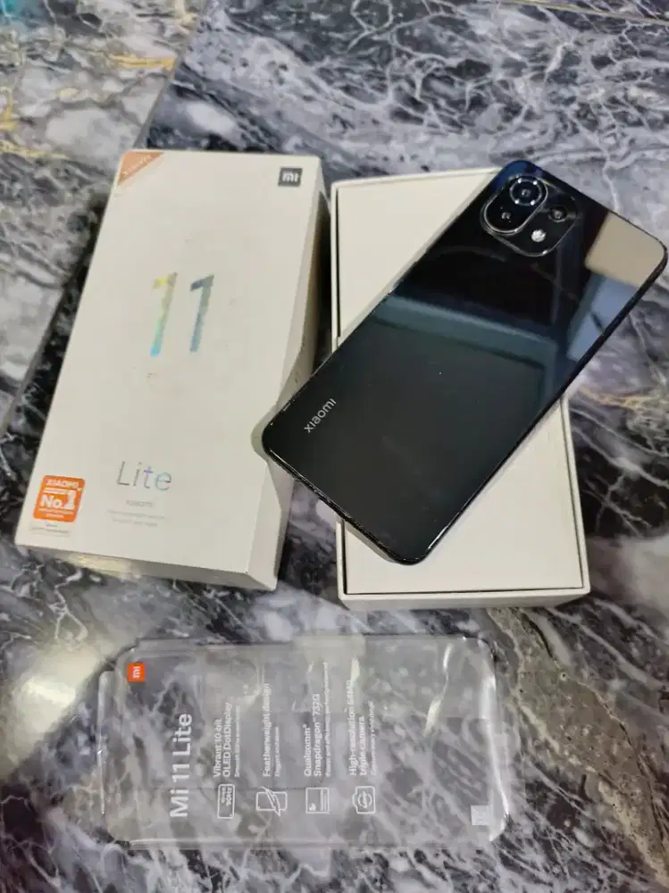 Xiaomi 11 lite 8/128 Snapdragon 732G