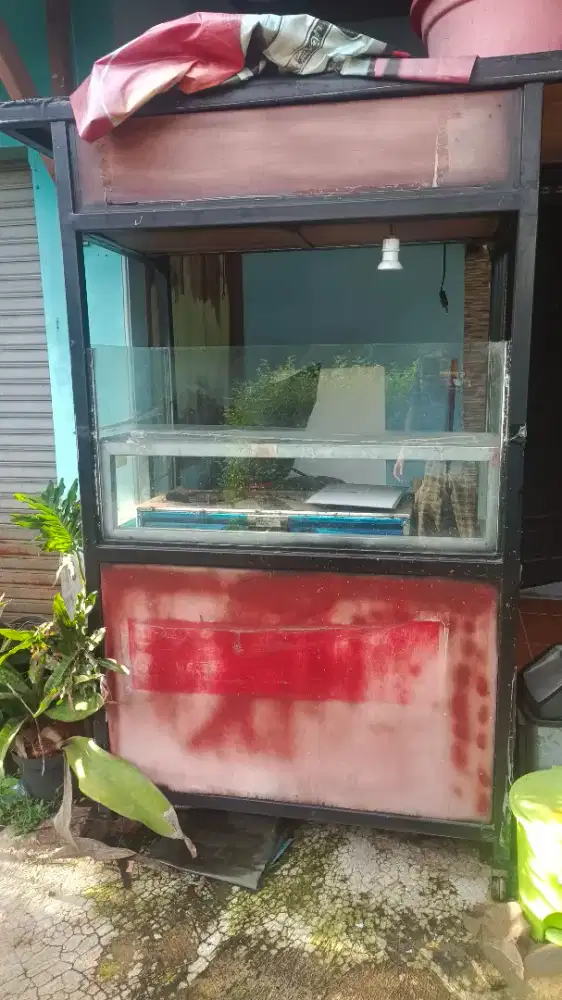 Sale etalase jualan nego tipis sampe jadi