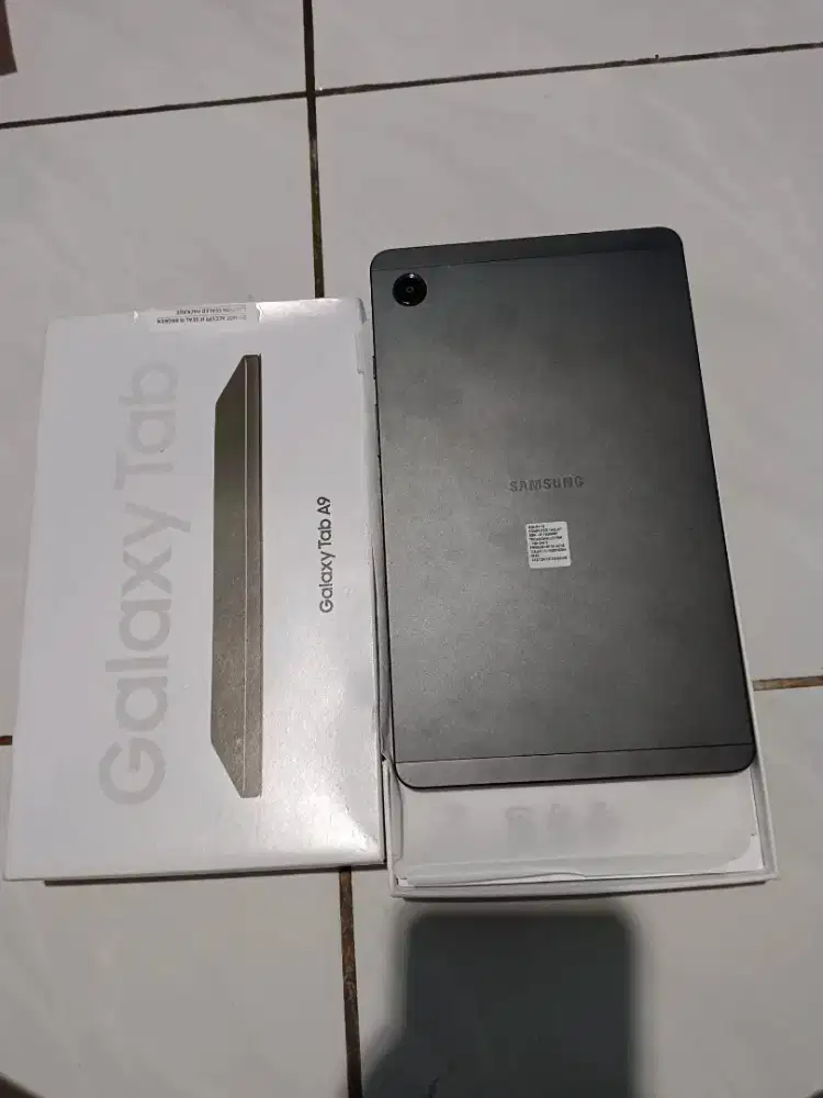 Samsung tab a9 ram 4/64 gb second bisa sim