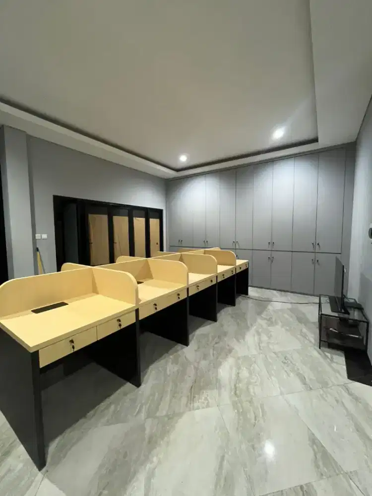 Pembuatan  dan set kantor