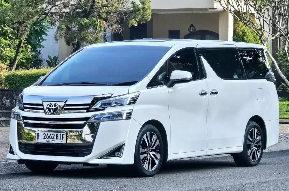 harga cash Toyota Vellfire 2019 antik mulus