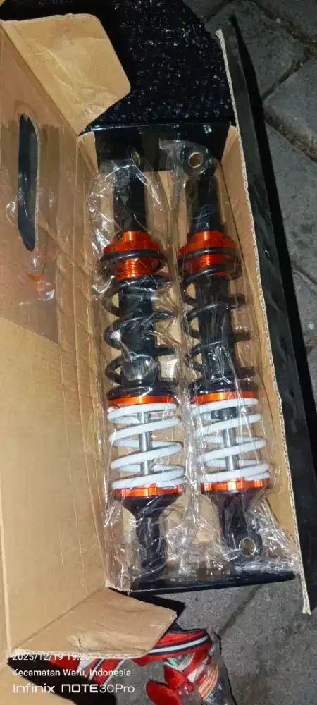 Shock motor cocok untuk supra 125, kharisma, Jupiter z1 dlluk. 340mm